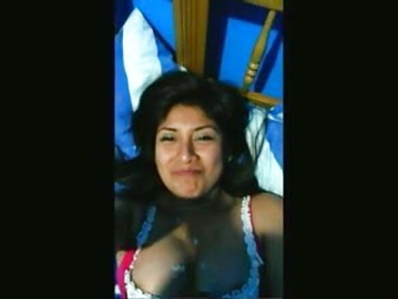 সুন্দরী ভারতীয় মেয়ে দেশী তার মাইতে একটি ব্লোজব পেয়েছে সুন্দর ভারতীয় ছবি ইংরেজি হিন্দিতে সেক্সি ভেনম