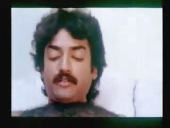 ভারত শাকিলা দৃশ্য টপলেস ইংলিশ সেক্সি ভিডিও ছবি নীল