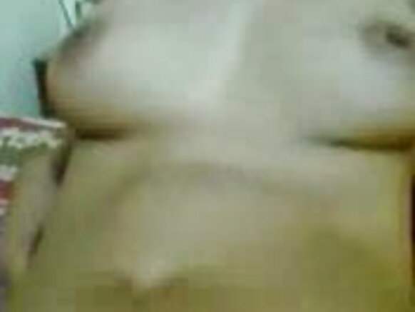 দক্ষিণ ভারতীয় মেয়ে তার স্বামীকে অনেক আদর দিচ্ছে সেক্সি হিন্দি মুভি সেক্সি অডিও হিন্দি