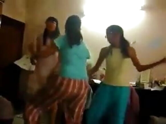 সেক্সি ভিডিও ছবির আশ্রয় মেয়েদের