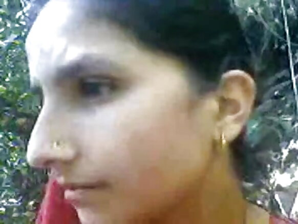 সম্পূর্ণ সৌন্দর্যের সেক্সি হিন্দি মানুষ Aldeans