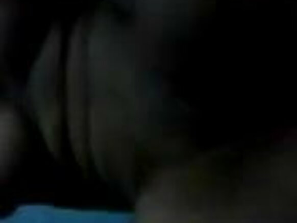 বাংলা বিশ্ববিদ্যালয়ের কিশোরী তার বয়ফ্রেন্ডের জন্য ক্যামেরায় হস্তমৈথুন করে ইংরেজি কিশোর বাংলা সেক্সি ছবি