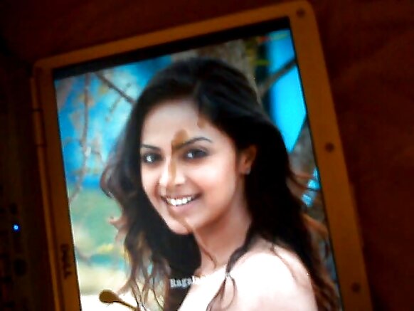 কাম মাদ্রাসি ছবি সেক্সি অন পিক্স - ক্রিম এবং ক্রিম সঙ্গে ভারতীয় অভিনেত্রী