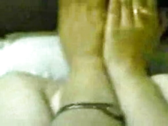 ভারতীয় নববর্ষের সেক্সের একটি হট ভিডিওতে ভারতীয় দম্পতি সেক্স করছেন - সাঁজ দ্বারা