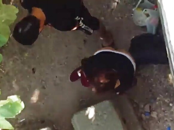 ধরা সেক্সি ফিল্ম