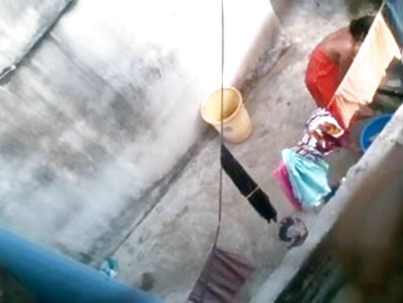 mom bengali movie সেক্সি বাথরুম সেক্সি মায়ের বাথরুম