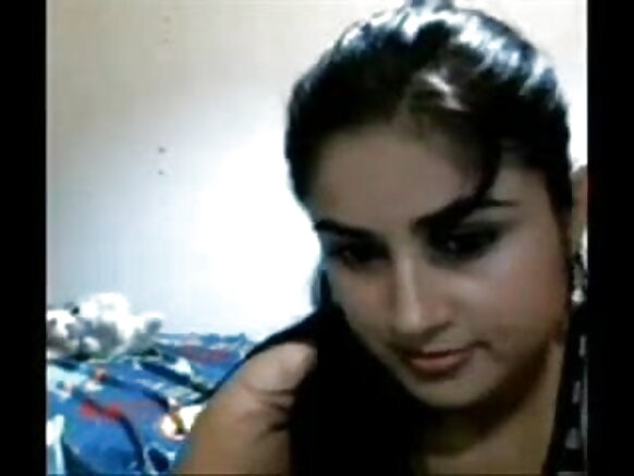 হিন্দিতে দেশি সেক্সি মুভি শো দেশি