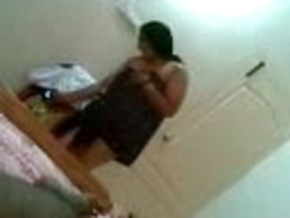 বস্টি আন্টি চোষা কালো বড় হিন্দুস্তানি ডিক সেক্সি ফিল্ম মোরগ