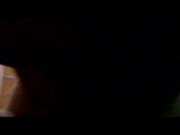 দেশী বাংলা দম্পতি বিছানায় চোদা মুভি সেক্সি