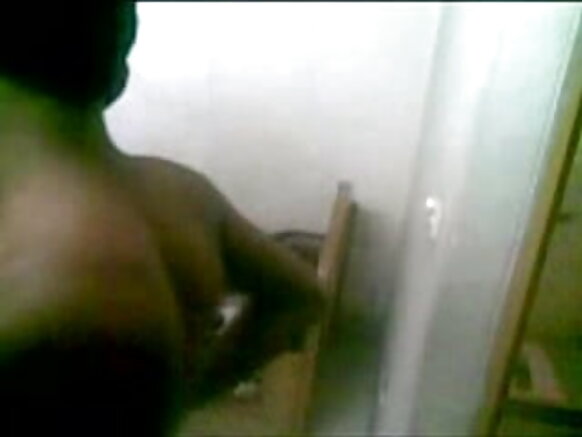 বড় সেক্সি ফিল্ম দেব পাছা হট দেশী আন্টি দেশী আন্টিকে 8 মিনিটের মধ্যে একজন যুবক দ্বারা চোদা