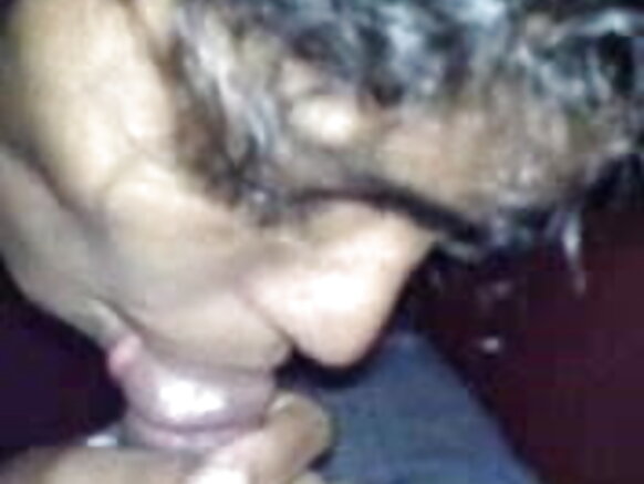 ব্রিটিশ ফটো সেক্সি থিয়েটারে বীর্য চোষা