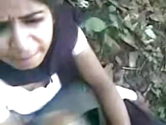 দেশী ইন্ডিয়া মেয়ের চুষে চুষে সেক্সি ভিডিও মুভিতে অবিশ্বাস্য বীর্য খায়