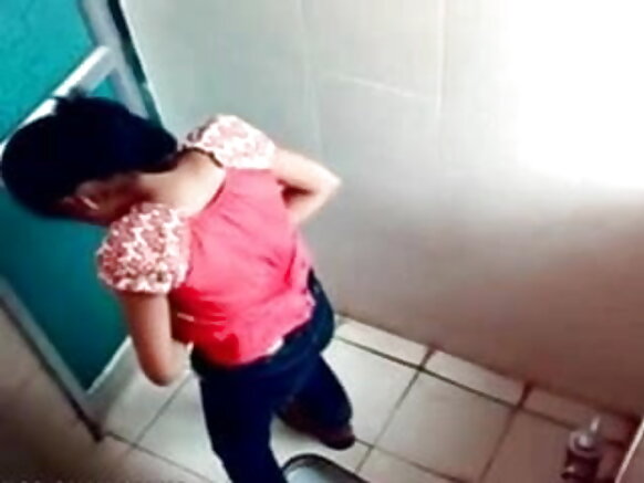 বাংলা দেশি ঢাকা হোস্ট