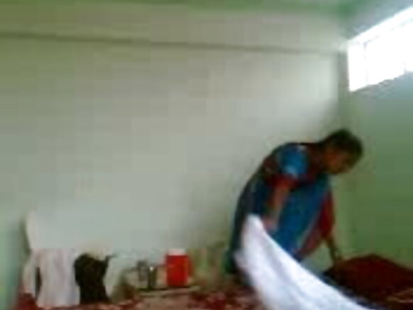 ইংরেজি বিপি টিন এ চমৎকার কিশোর ছোট ছবি