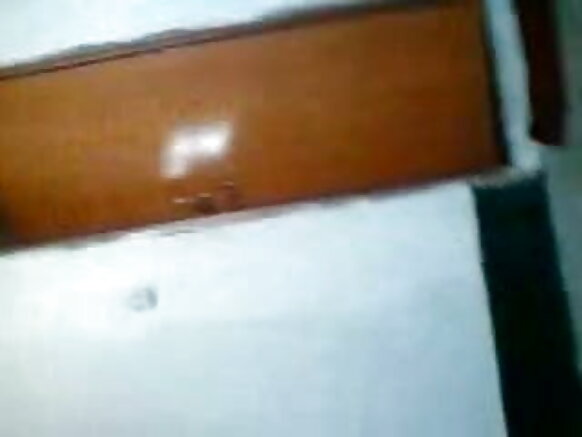 দেশী indio novio University কাপল সেক্স একটি সেক্সি মুভি দেখছে