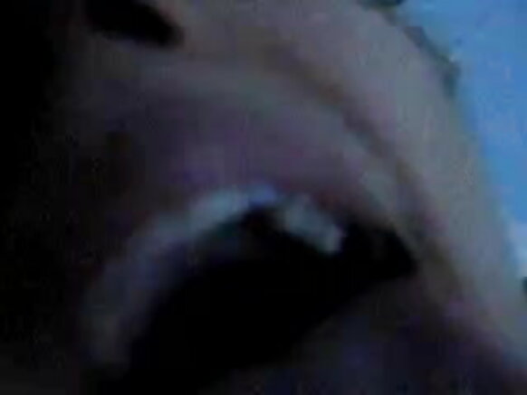 নতুন মেয়ে ইন্ডিয়ান মেয়ে তার বয়ফ্রেন্ডের বাঁড়া চুষছে সেক্সি সেক্সি মাইন