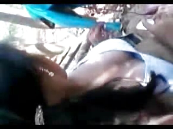 দেশি -ওডিশা হিন্দি সেক্স ফটো কাপল আউটডোর চোদা