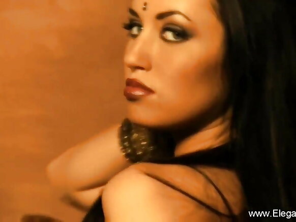 bollywood bollywood dancer ইংরেজিতে খুব আকর্ষণীয় সেক্সি ভিডিও মুভি