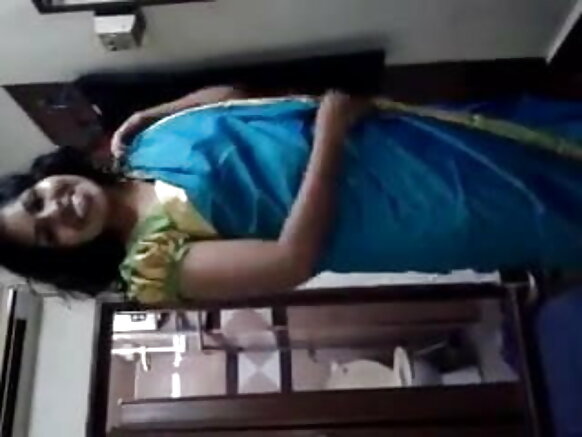 সেক্সি মুভি নিবন্ধ দিন