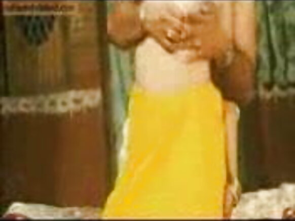 সেক্সি হিন্দি ভারতীয় ভিডিও এইচডি মুভি দারুন boobs আন্টি