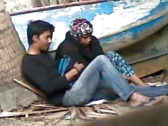 bangladeshi aunty sexy movie english movie with young lover