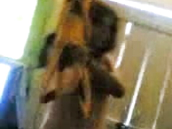 দেশি গ্রামের কিশোরের ইংরেজিতে তরুণ ভ্যানিলা সেক্স সেক্সি মুভি ভিডিও আছে