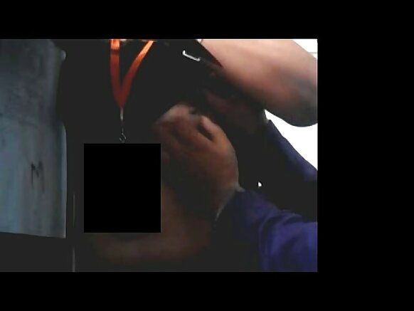 সেক্সি হিন্দি সেক্সি মুভি মানসি হিন্দি চিকা অফিস 7 এ তার সম্পদ দেখায়