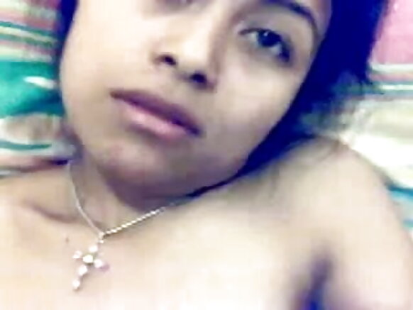 ভারত সেক্সি বিদেশী ফিল্ম হাউস আন্টি আন্টির স্তনের বোঁটা