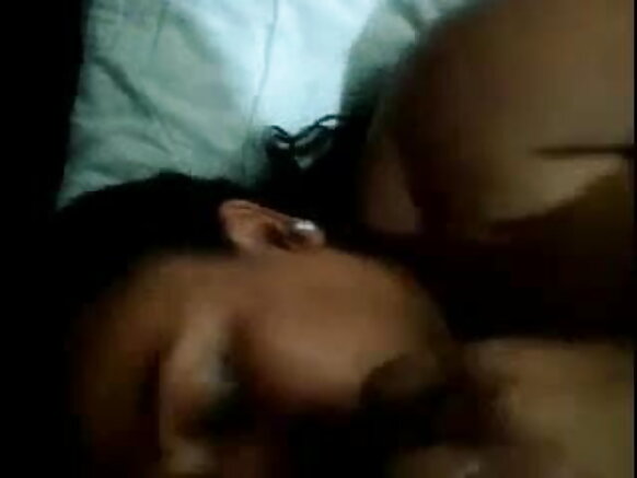 ভারতীয় বান্ধবীর মাংসল এবং লোমযুক্ত গুদ সেক্স ফটো বিপি গভীর এবং শক্ত ভারতীয় বান্ধবী