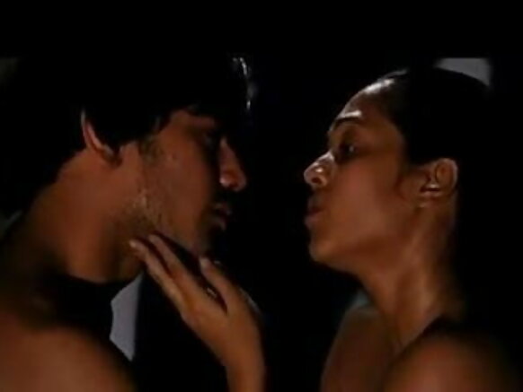 কোন মা এবং সেক্সি ছেলে নগ্ন