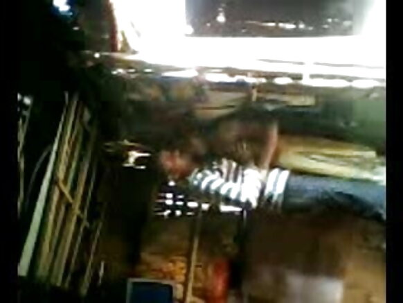 সেক্সি গ্রামের মেয়ে পাশের শহরের মেয়ের সাথে ইংরেজিতে সেক্স ভিডিও