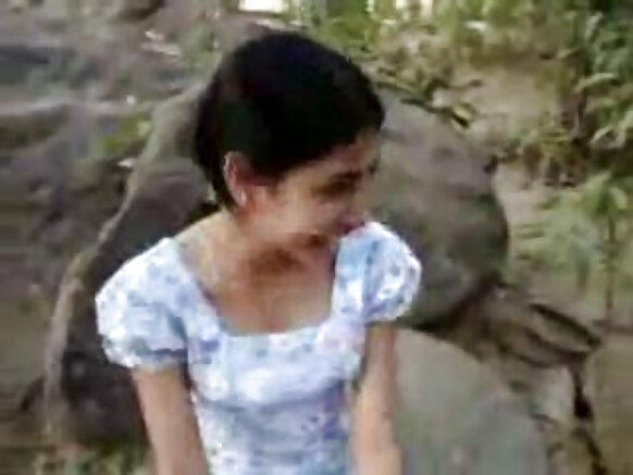 শ্রীলঙ্কার মেয়ে হাই ডেফিনেশনে সেক্সি পাকিস্তানি মুভির সাথে মজা করেছে।