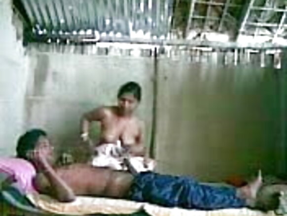 ভারত চমকে দেয় সেক্সি হিন্দি মুভি