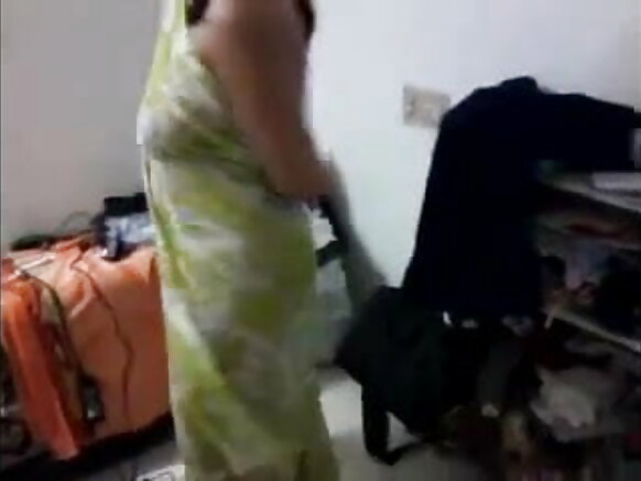 দেশী মহান সহকর্মী boobs অফিস রানী মুখার্জী সেক্সি সিনেমা সহকর্মী