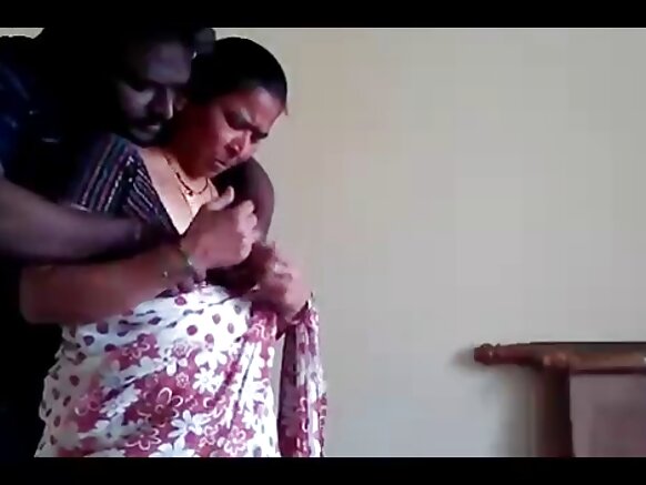 বৃদ্ধ মহিলা তরুণ ইংরেজি ইমেজ সেক্সি দ্বারা fucked