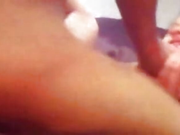 সেক্সি তরুণ ভারতীয় ভারতীয় বিমান চোদা হোস্ট পাইলট দ্বারা হার্ড চোদা