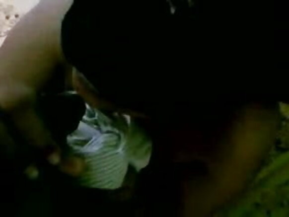 আন্টি ইন্ডিয়া 1076 বাফ হিন্দি সেক্সি খানের আন্টি