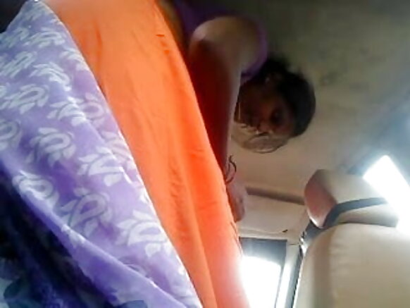 আন্টি দেল সুর ডি ইন্ডিয়া ইংরেজিতে সেক্সি মুভি চোদা পরে পোষাক সমন্বয়