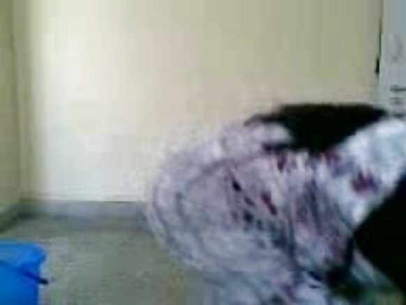 বাংলা দেশী দেশী বউ সেক্সি ফর্সা শুধু ঘরেই ব্রিটিশ মুভি