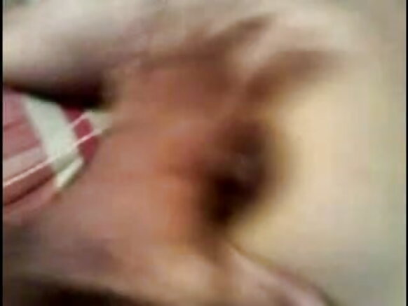 দেশী দম্পতি সেক্সি সেক্স ফিল্ম বিছানায় চোদা